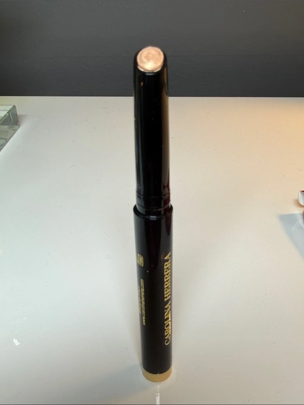 Carolina Herrera Chic Eyeshadow Stick- #11 Miriam Gold, New/Unused